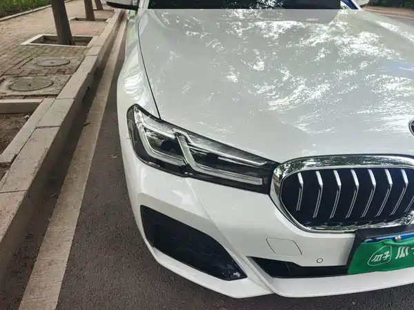 BMW 5 Series 2022