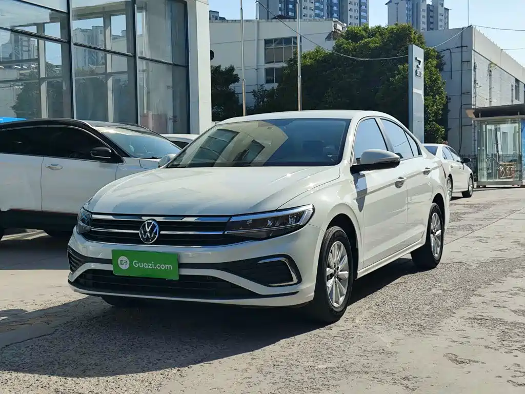 Volkswagen Bora 2024