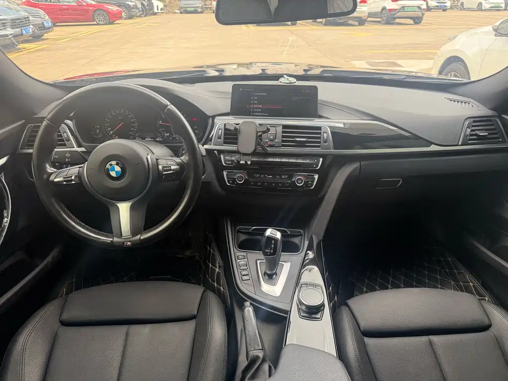 BMW 3 Series GT 2019 — фото 9