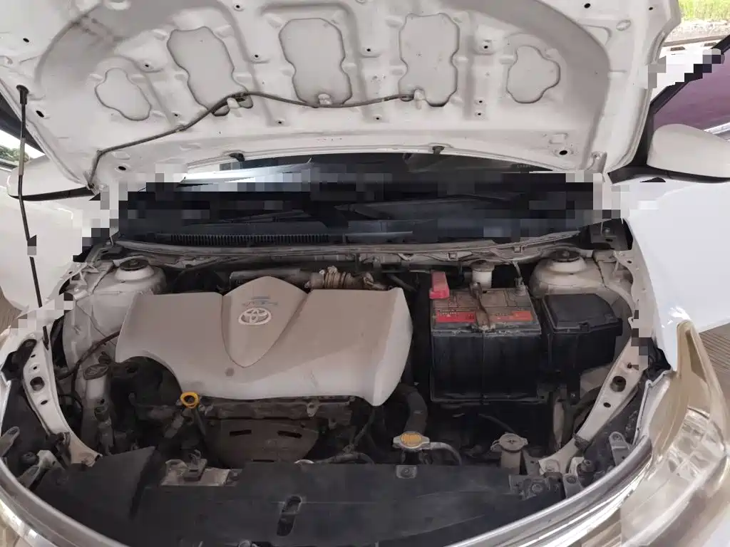 Toyota Vios 2015 — фото 11