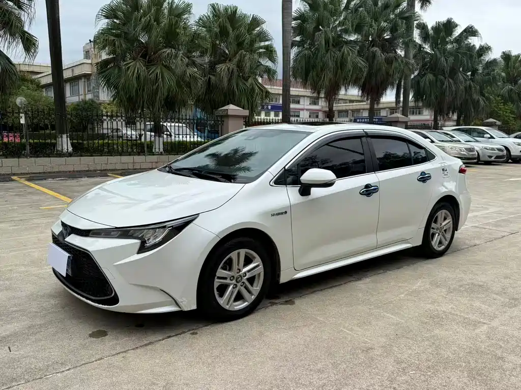 Toyota Levin 2020 — фото 1