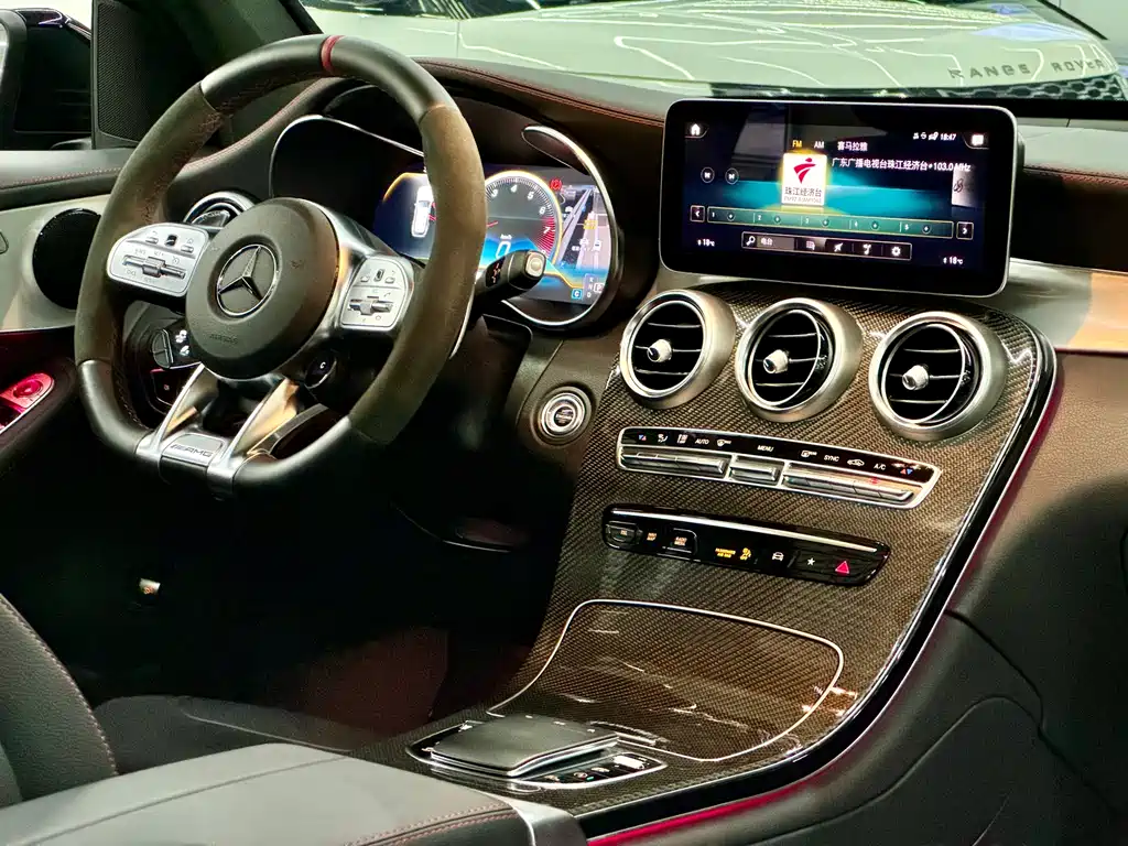 Mercedes-Benz GLC AMG 2023 — фото 10
