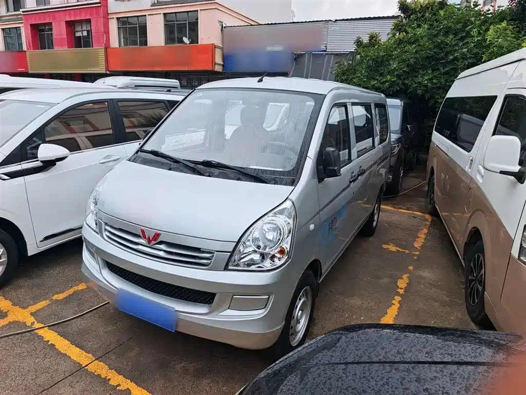 Wuling Rongguang S 2024
