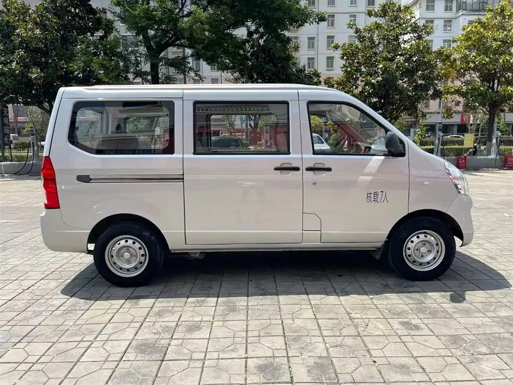 Wuling Rongguang S 2024 — фото 9