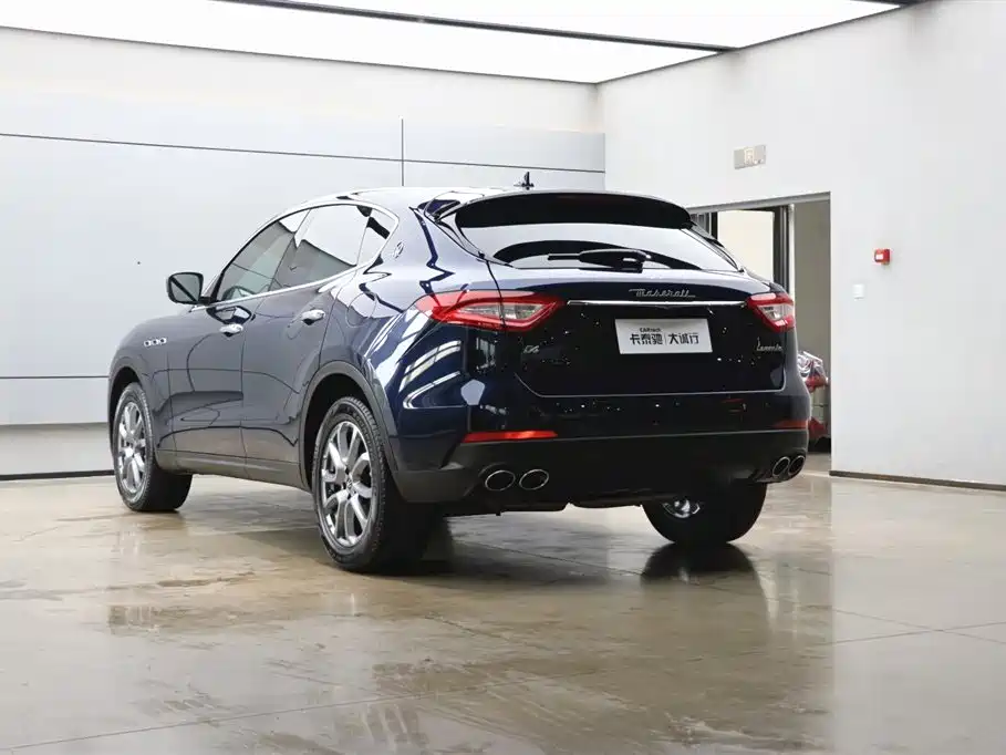 Maserati Levante 2021 — фото 33