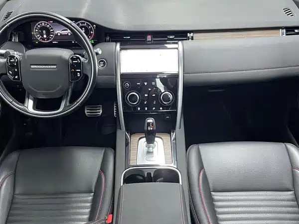 Land Rover Discovery Sport 2020