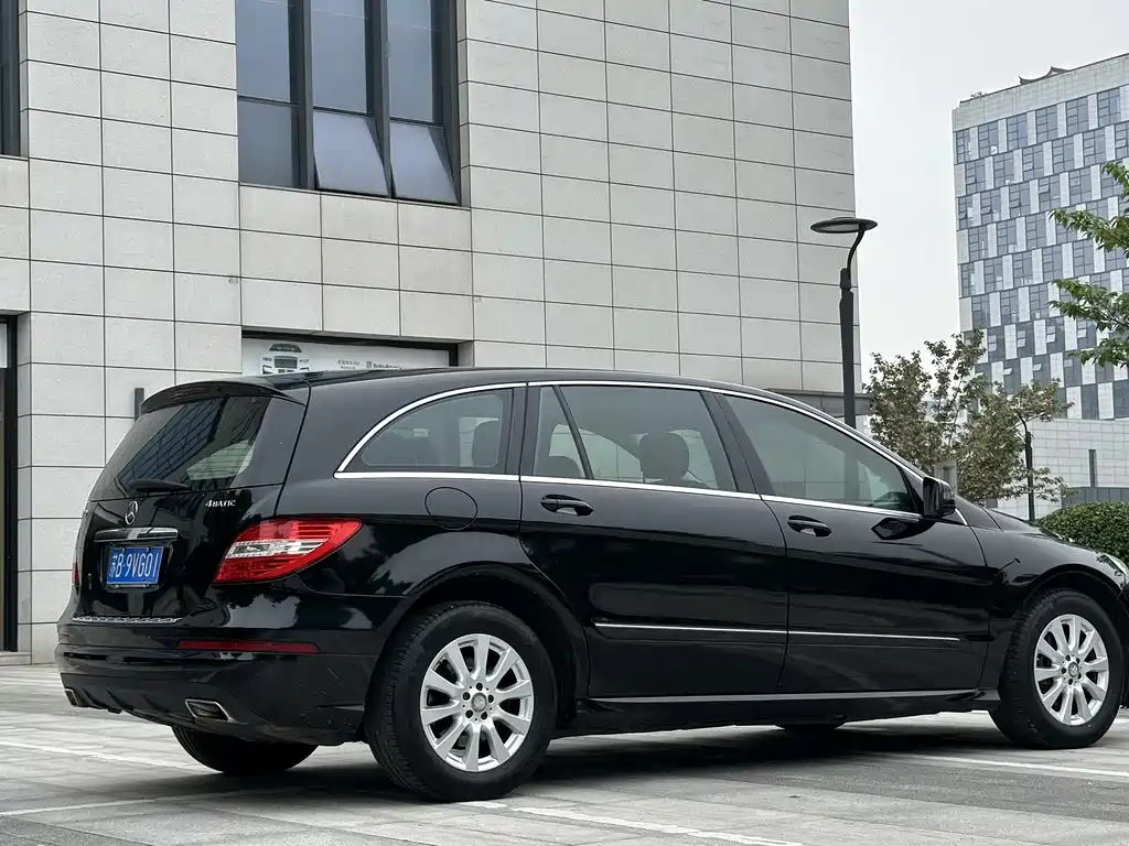 Mercedes-Benz R-Class 2016 — фото 6