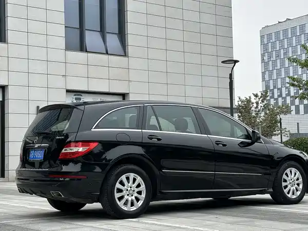 Mercedes-Benz R-Class 2014