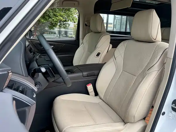Toyota Alphard 2024