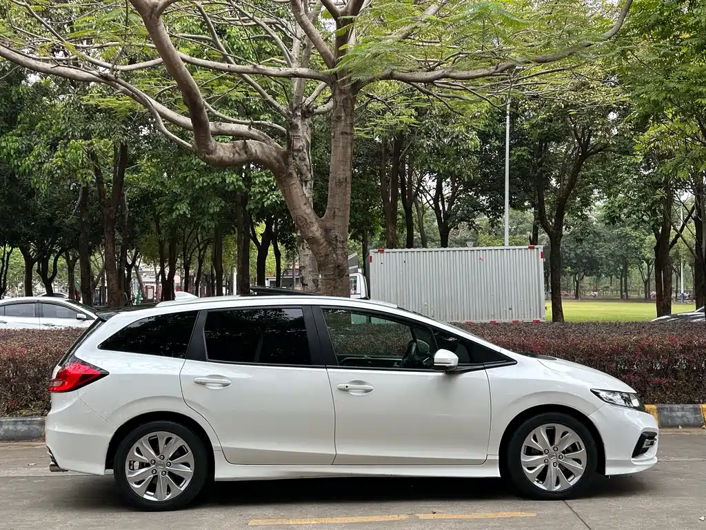 Honda Jade 2019 — фото 13