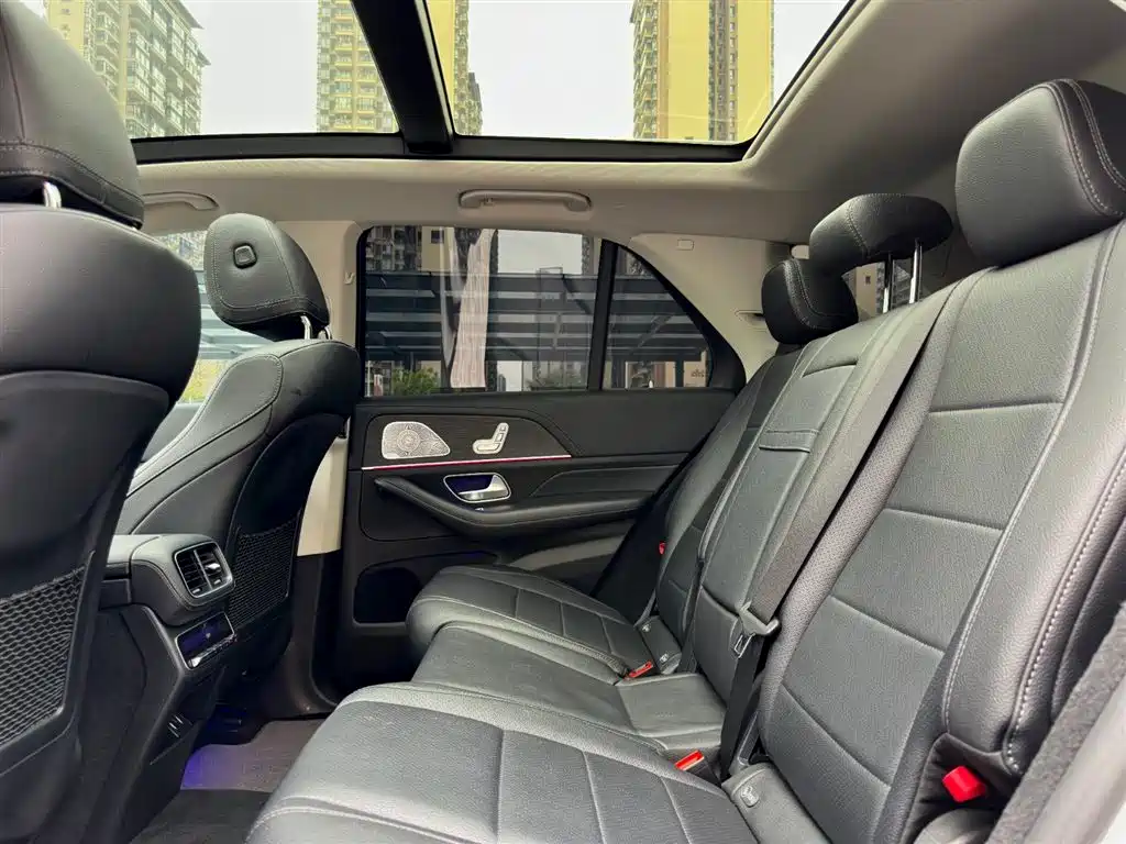Mercedes-Benz GLE 2020 — фото 18