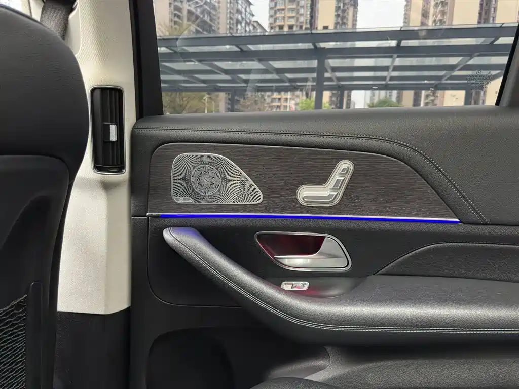 Mercedes-Benz GLE 2020 — фото 23