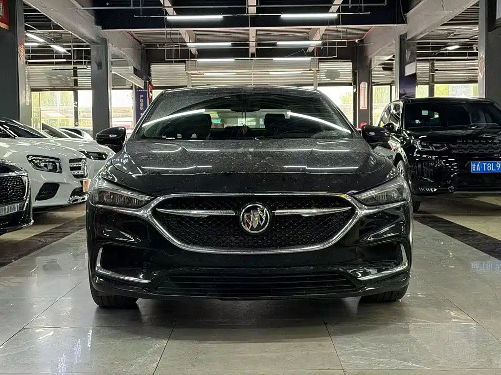 Buick LaCrosse 2023 — фото 2