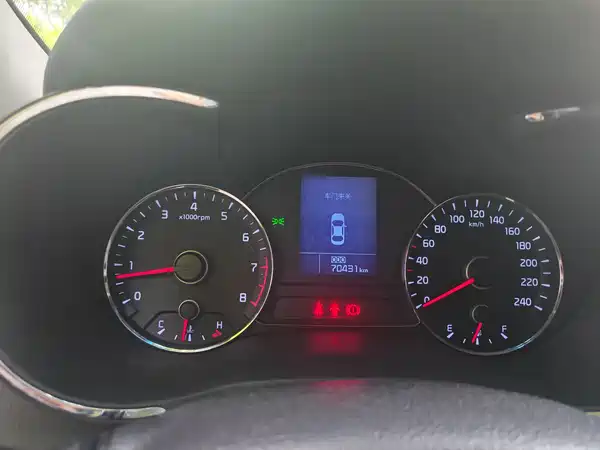 Kia K3 2013