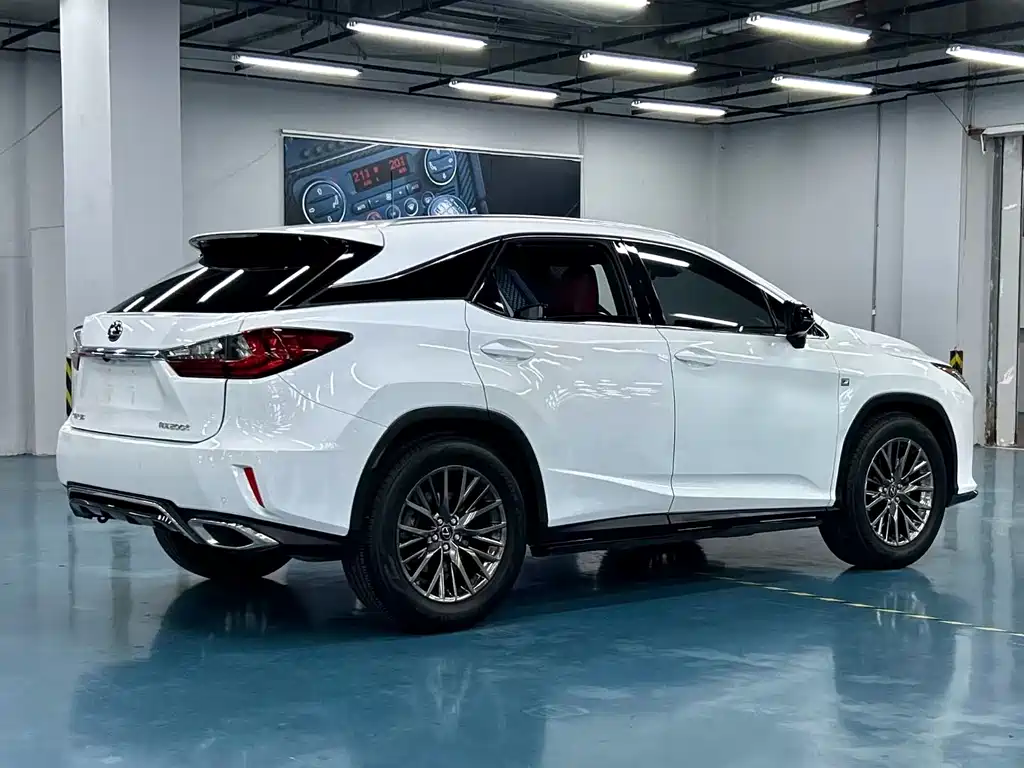 Lexus RX 2016 — фото 9