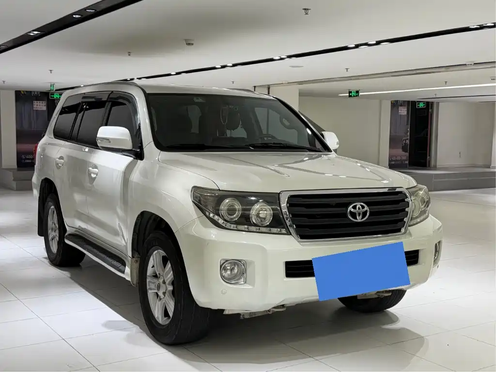 Toyota Land Cruiser 2014 — фото 3