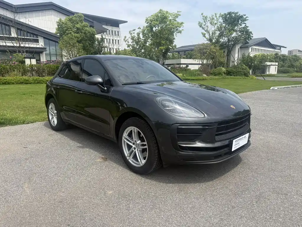Porsche Macan 2025 — фото 3