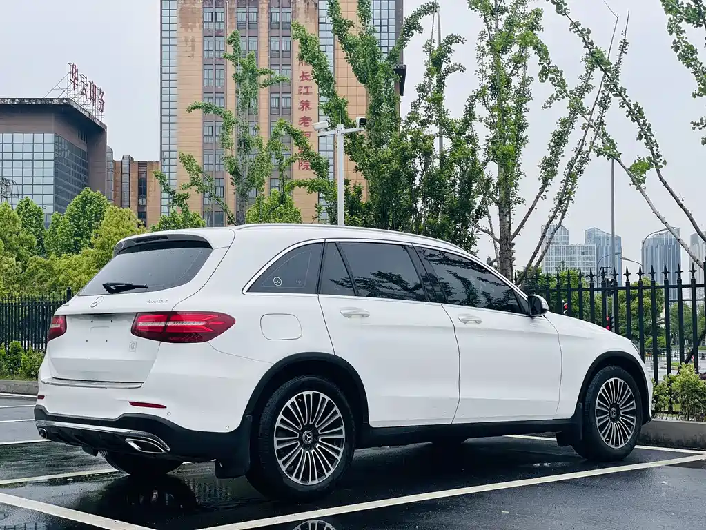 Mercedes-Benz GLC 2019 — фото 7