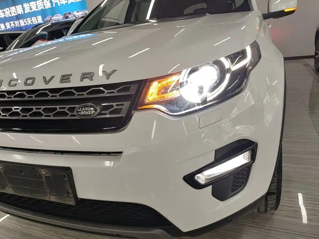 Land Rover Discovery Sport 2019 — фото 24