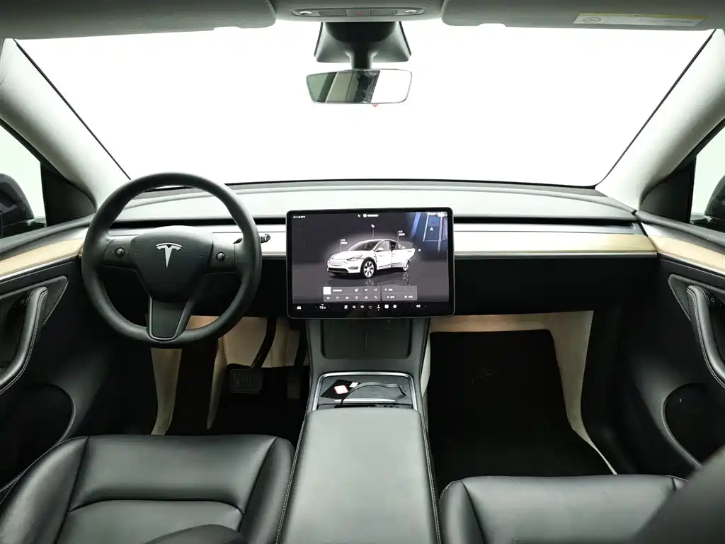 Tesla Model Y 2023 — фото 15