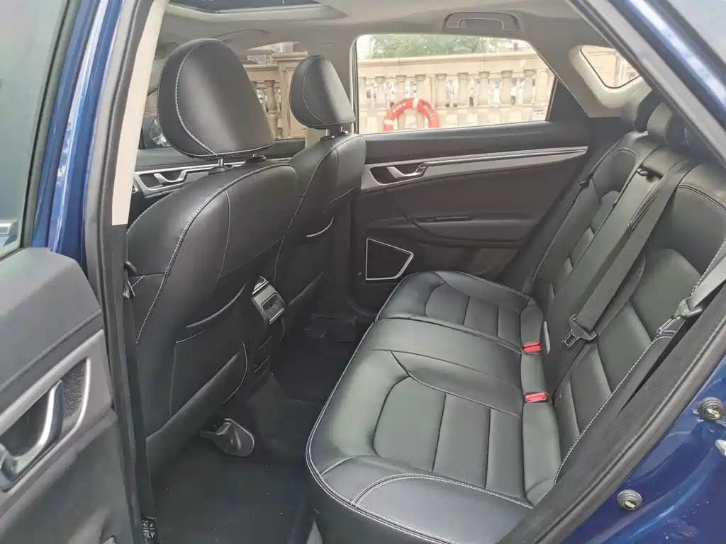 Geely Emgrand GS 2020 — фото 13