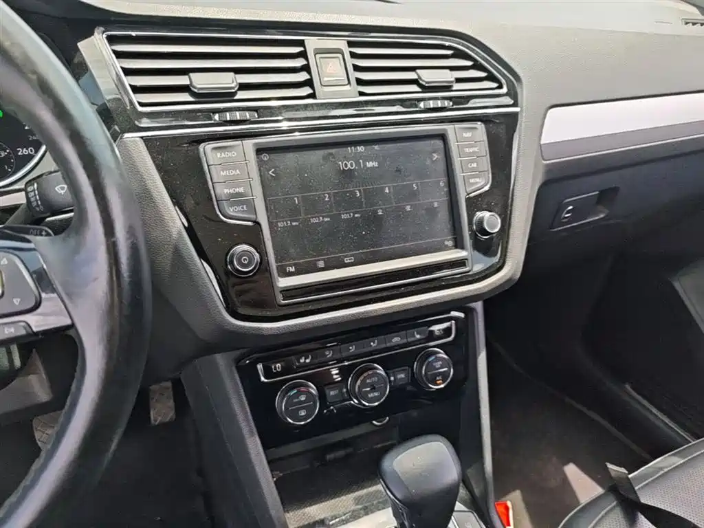 Volkswagen Tiguan L 2019 — фото 13