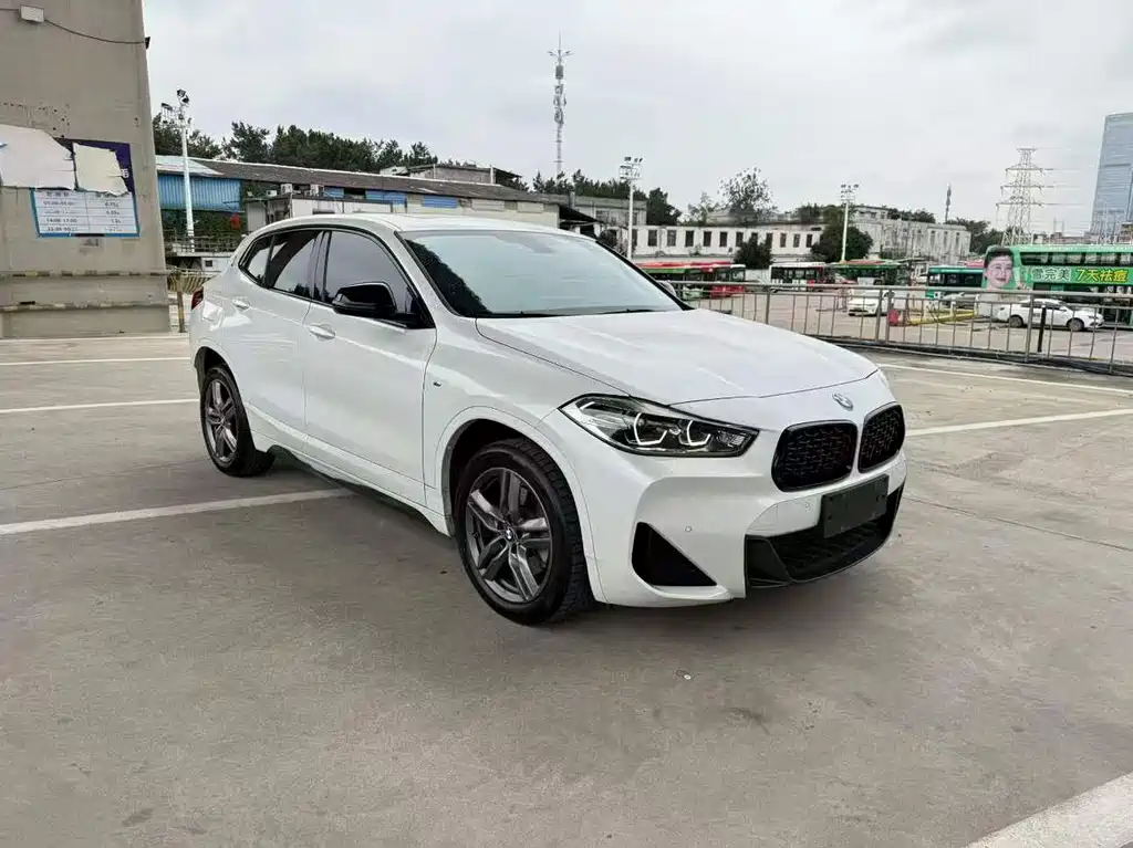 BMW X2 2023 — фото 2