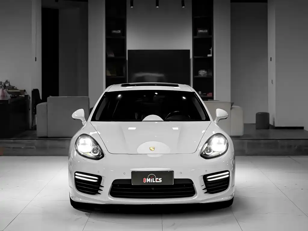 Porsche Panamera 2014