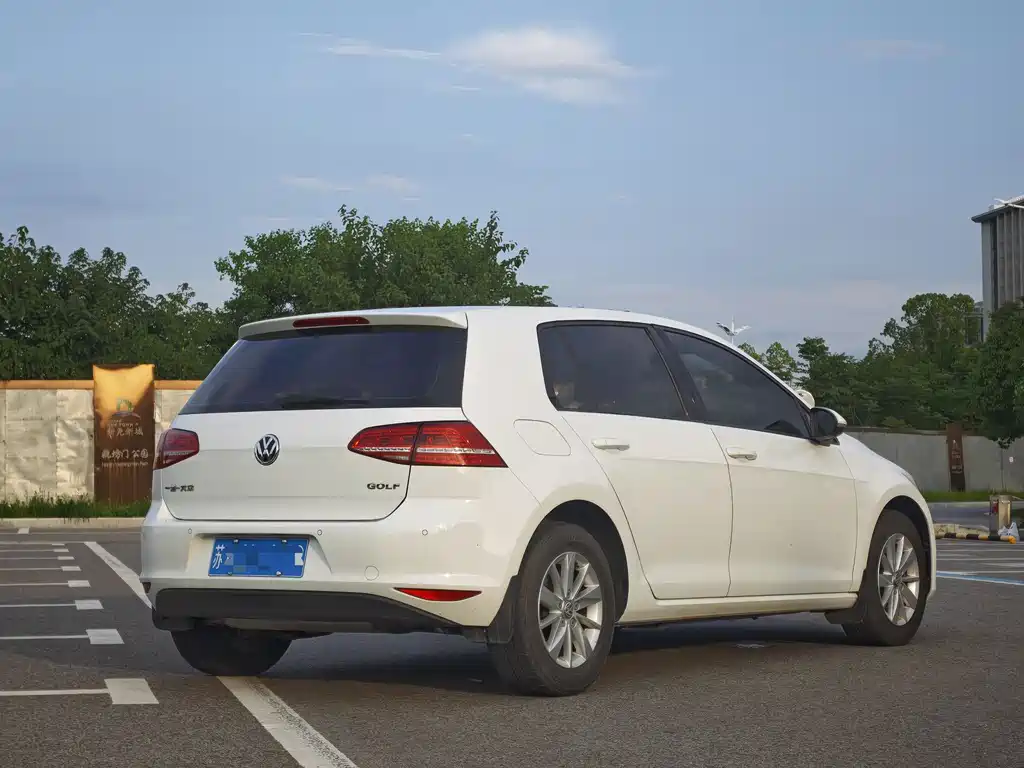 Volkswagen Golf 2014