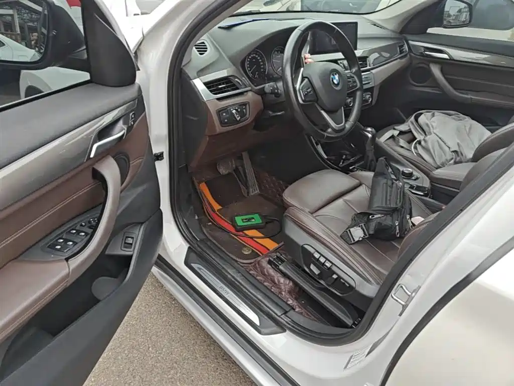 BMW X1 2018 — фото 16
