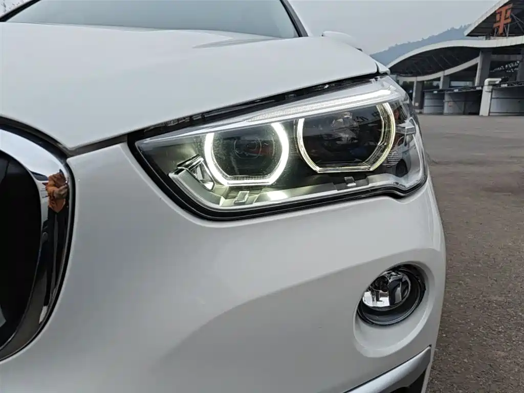 BMW X1 2018 — фото 24