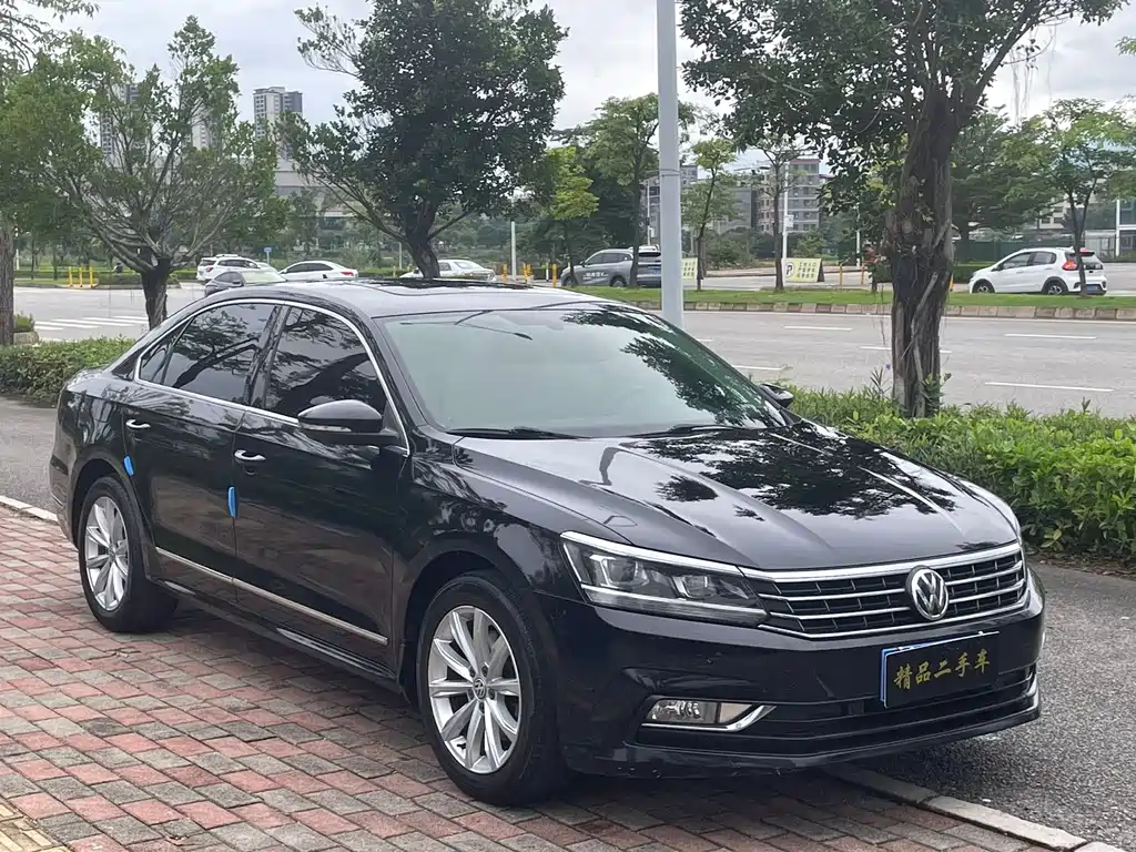 Volkswagen Passat 2018 — фото 3