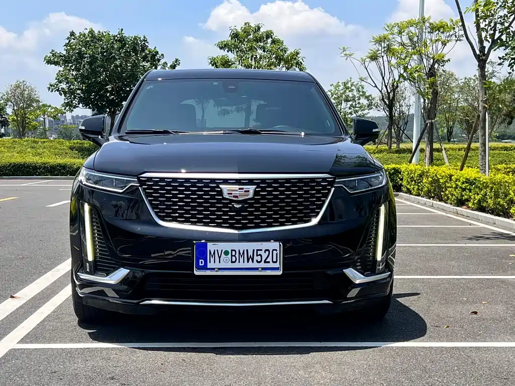 Cadillac XT6 2020 — фото 2
