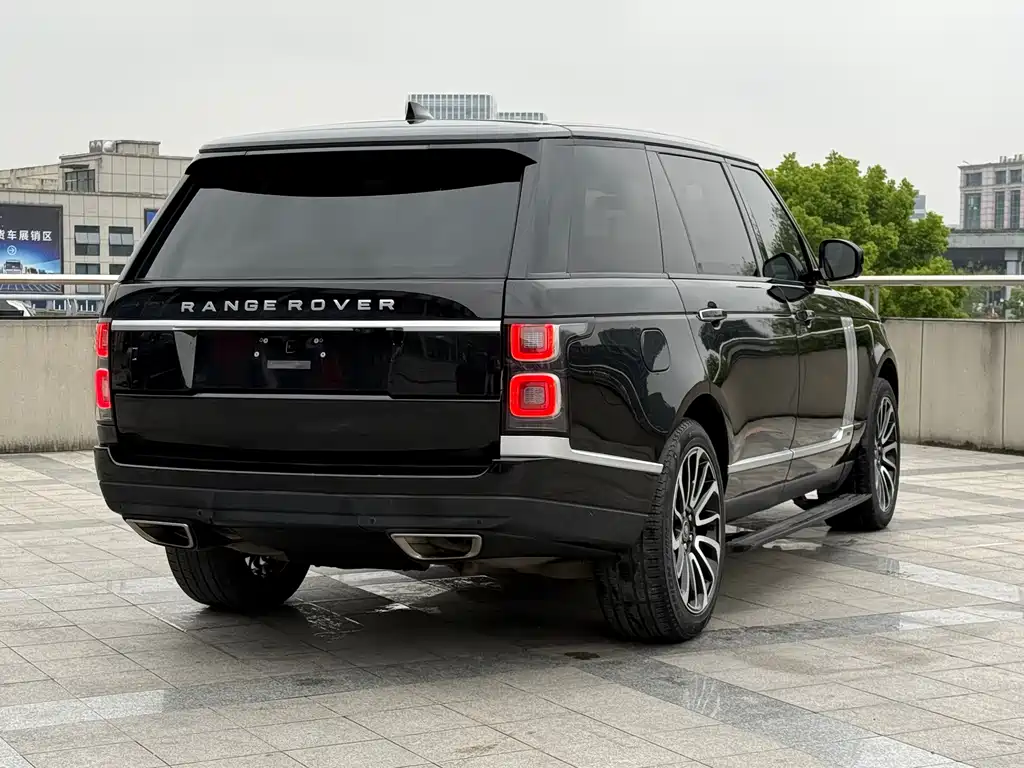 Land Rover Range Rover 2019 — фото 12