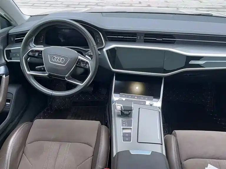 Audi A7L 2023 — фото 3