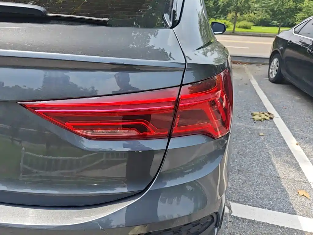 Audi Q3 Sportback 2021 — фото 8