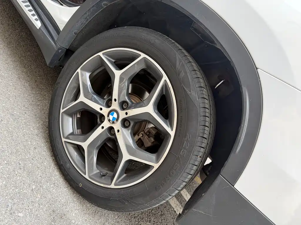 BMW X1 2018 — фото 18