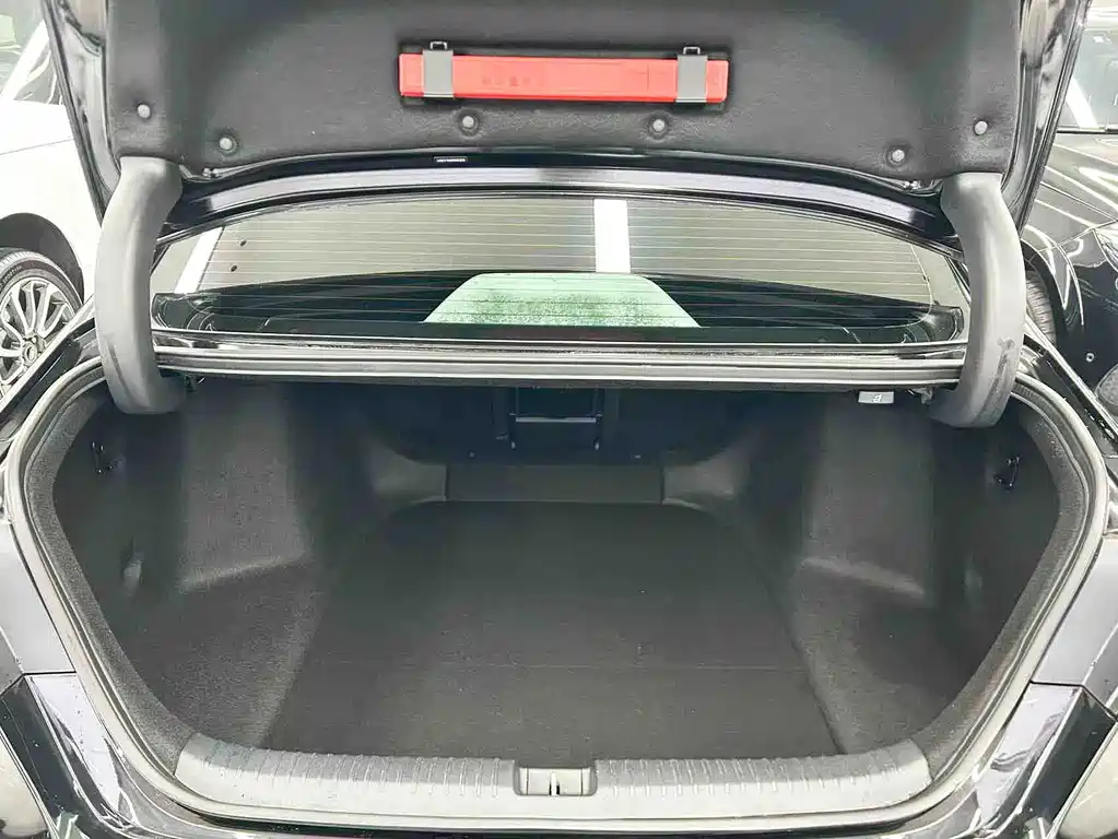 Honda Accord 2023 — фото 19