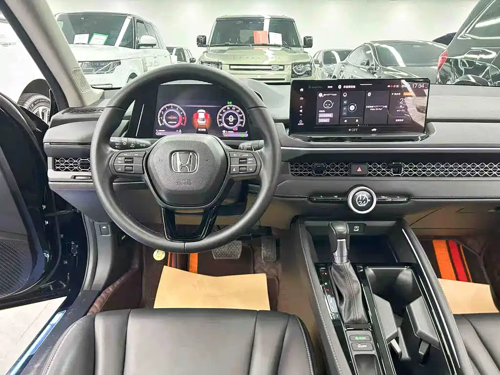 Honda Accord 2023 — фото 10