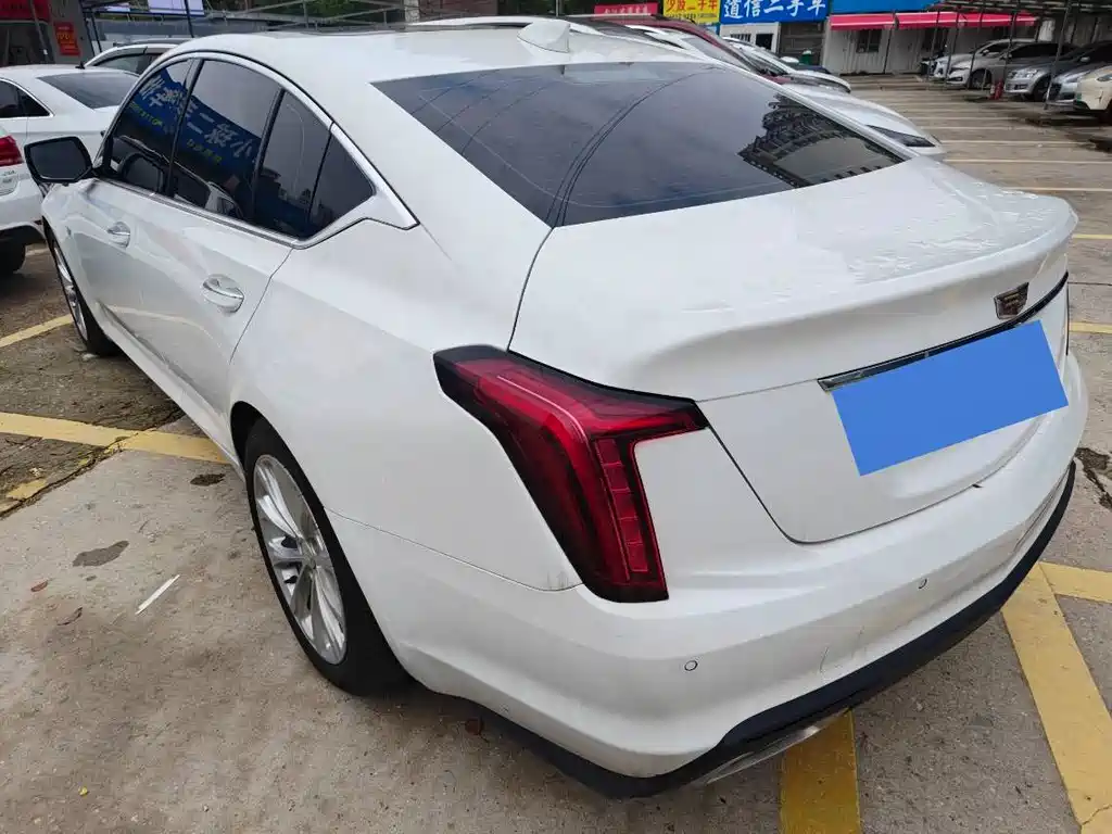Cadillac CT5 2021 — фото 13