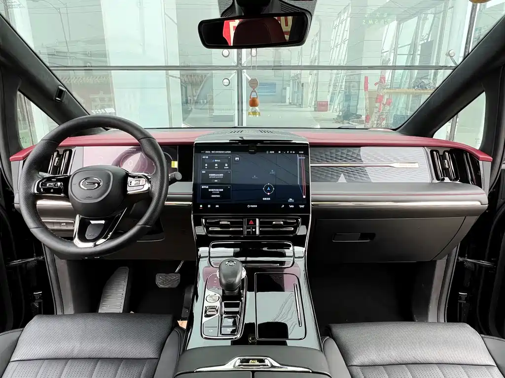 GAC Motor Trumpchi M8 2023 — фото 17