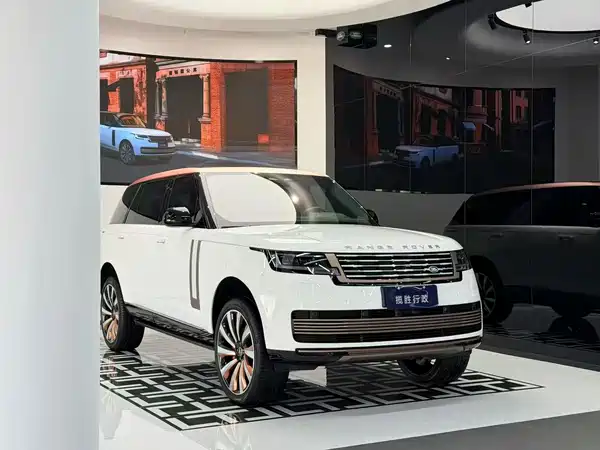 Land Rover Range Rover 2023