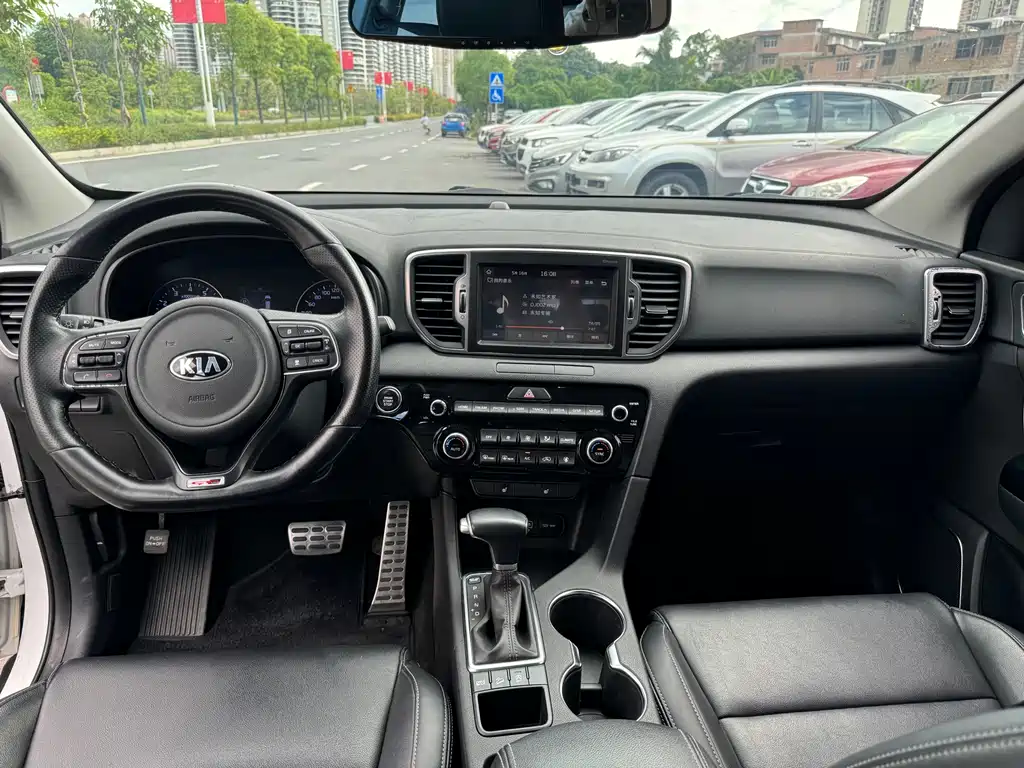 Kia KX5 2016 — фото 9