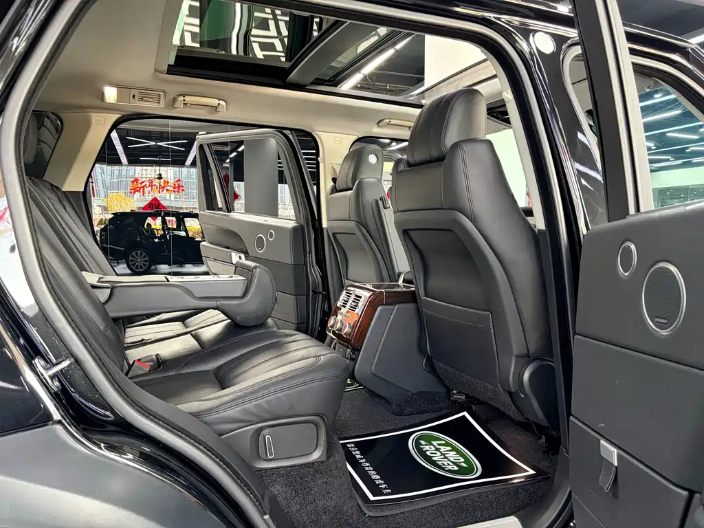 Land Rover Range Rover 2017 — фото 20