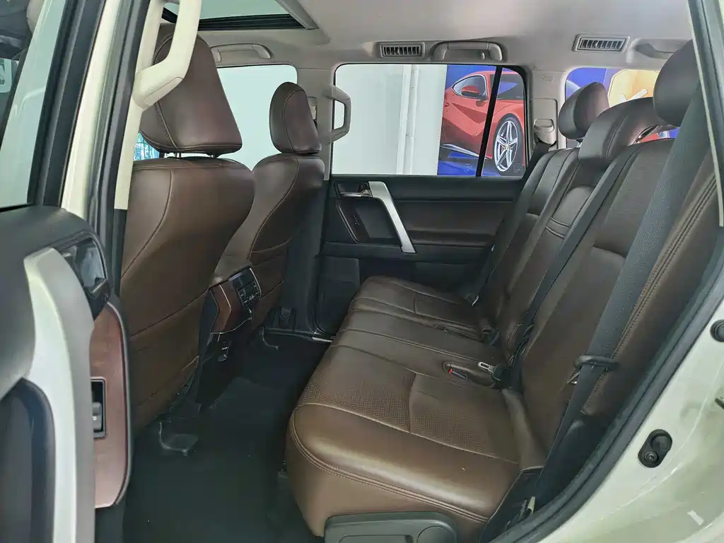 Toyota Prado 2018 — фото 14