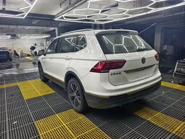 Volkswagen Tiguan L 2019