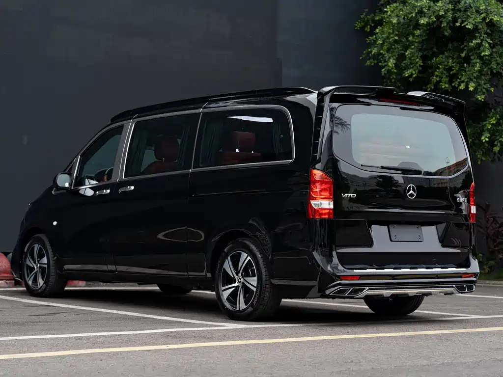 Mercedes-Benz Vito 2024 — фото 14