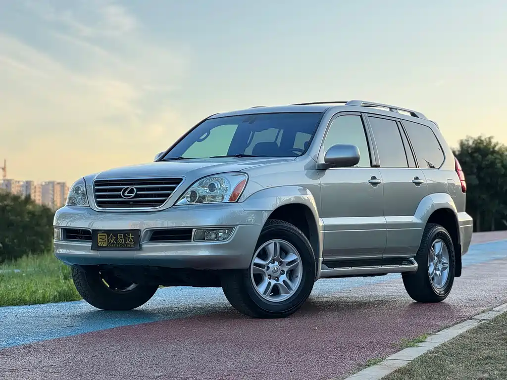 Lexus GX 2005