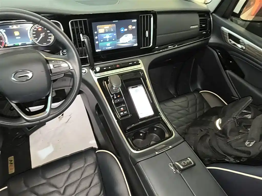 GAC Motor Trumpchi M8 2023 — фото 14