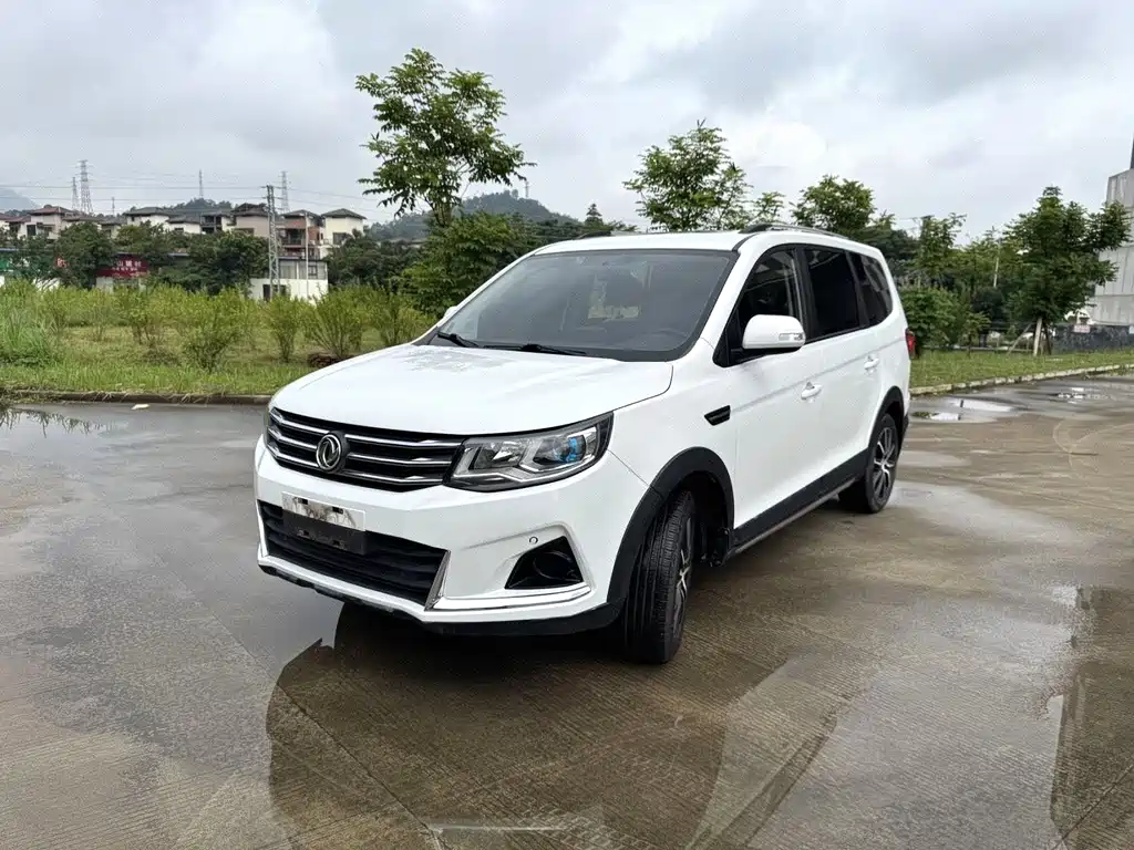 Dongfeng Fengxing SX6 2020 — фото 1